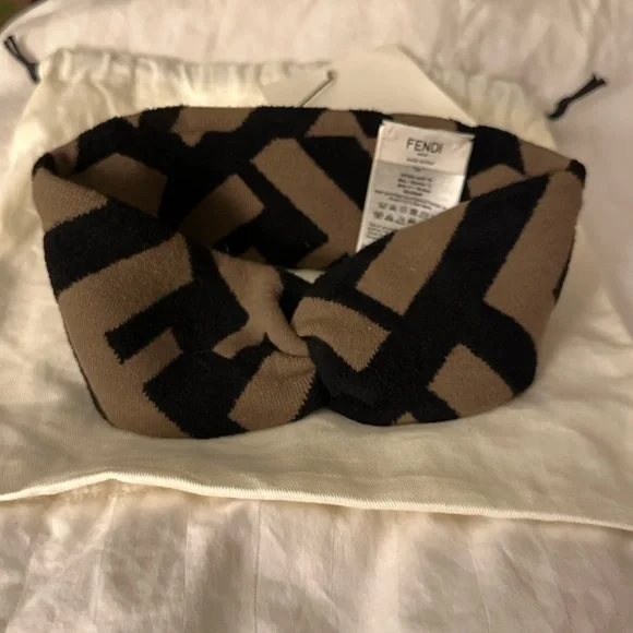 Fendi Black and Brown Logo Headband - Picture 6 of 10